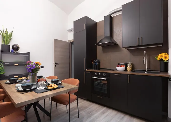 The Rent - Modern One-bedroom In Trastevere Apartment *